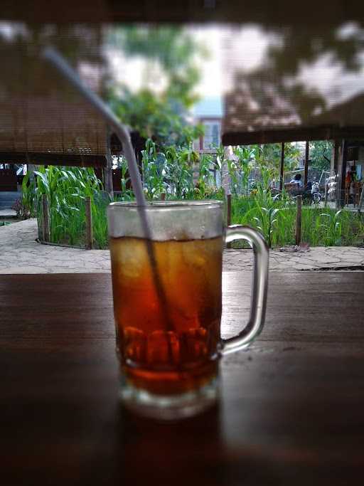 Rumah Makan & Taman Iwak Kalen Bok Renteng 5