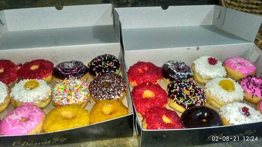 Donat Mak Nur 1