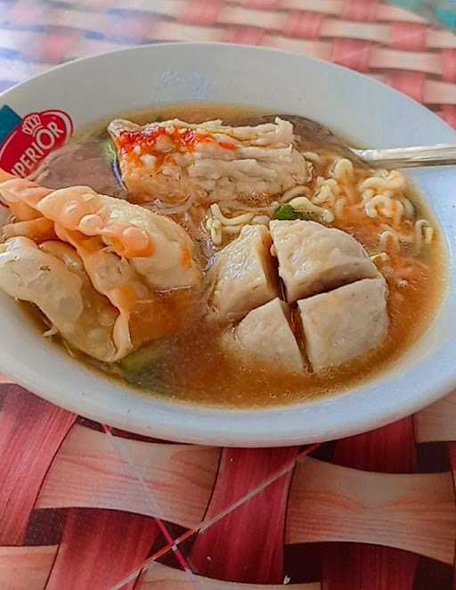 Bakso & Mie Ayam Malang 3