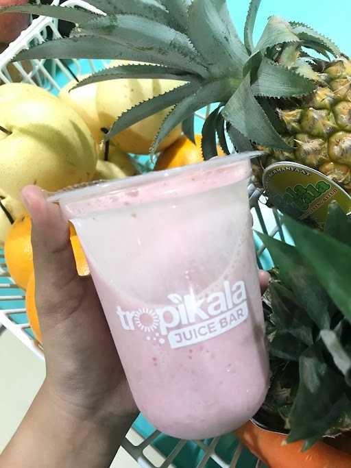 Tropikala Juice Bar 1