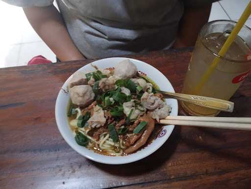 Bakso & Mie Ayam Pak Kumis 6