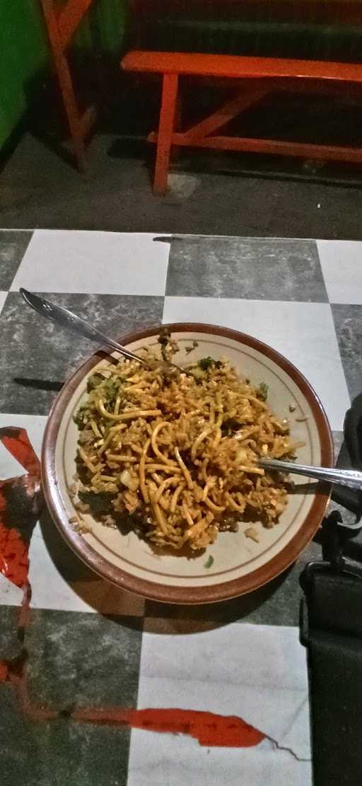 Kuliner Bakmi Jawa Pak Sur 6