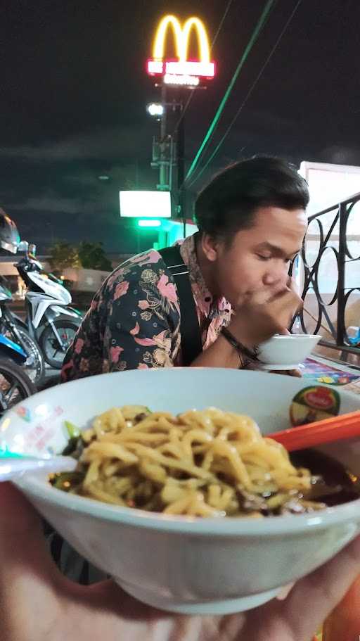 Mie Ayam Bakso Pak Man 1