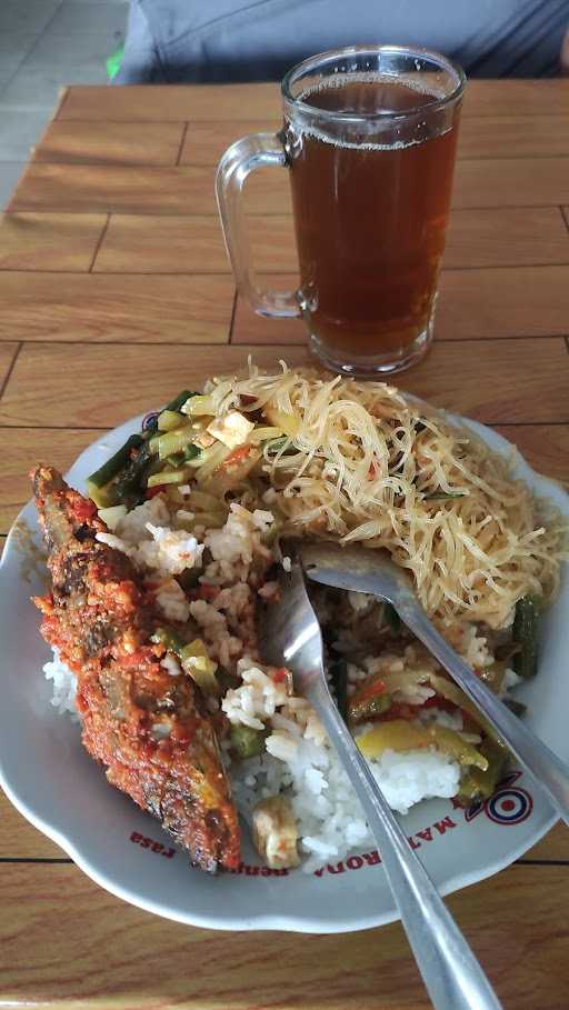 Warung Makan Lestari 7