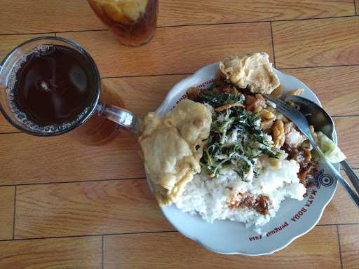 Warung Makan Lestari 8