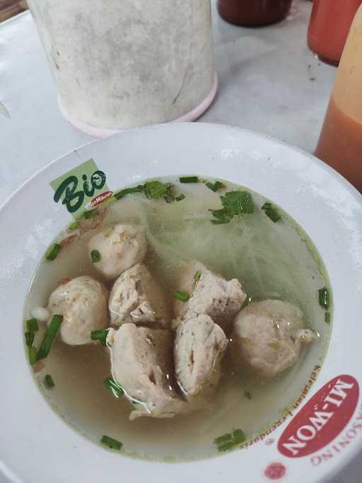 Bakso & Mie Ayam Manohara 2