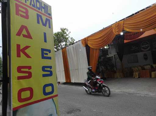 Bakso & Mie Ayam P. Padhil 7