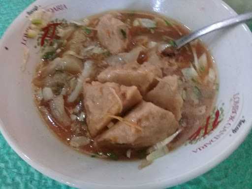 Ibu Aminah Bakso Kikil 1