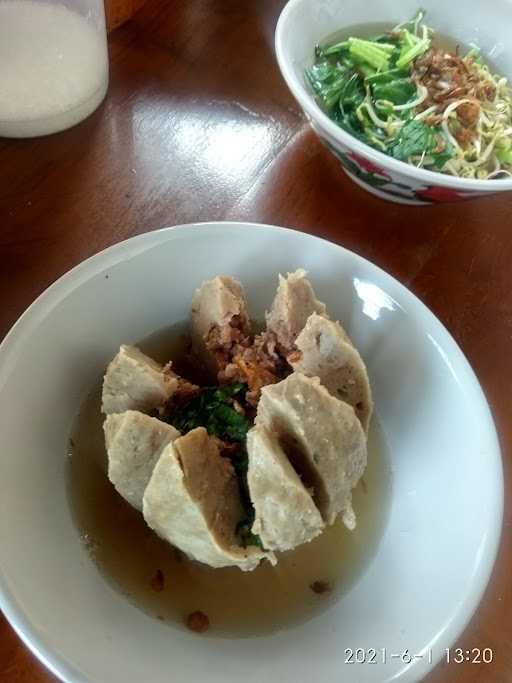 Mie Ayam Bakso Solo Mas No 3