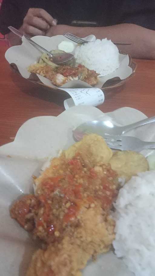 Ayam Geprek Jober 1