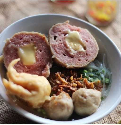 Bakso Sapi Aneka Rasa 3