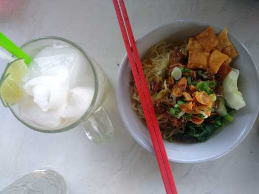 Mie Ayam Pak Pur Bypass 4