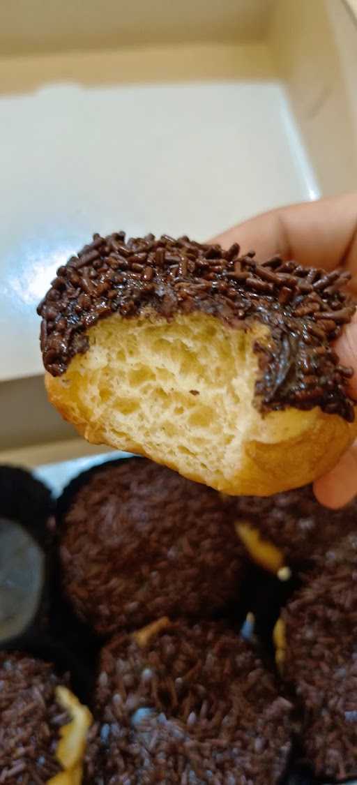 Mooi Donat Mojoagung 1