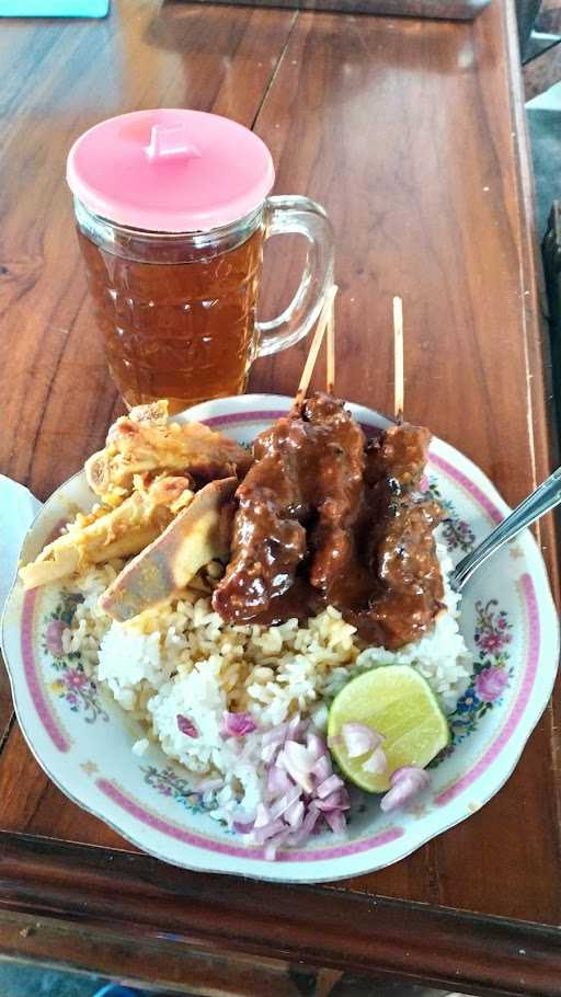 Warung Sate Gulai Mbok Kinten 10