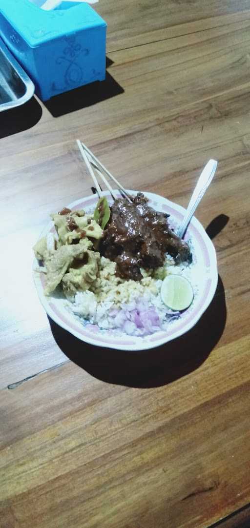 Warung Sate Gulai Mbok Kinten 6