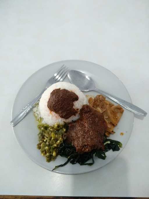 Rumah Makan Pagaruyung 1