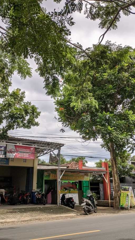 Rumah Makan Restu Bundo Minang 7