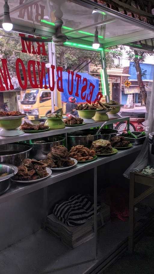 Rumah Makan Restu Bundo Minang 4