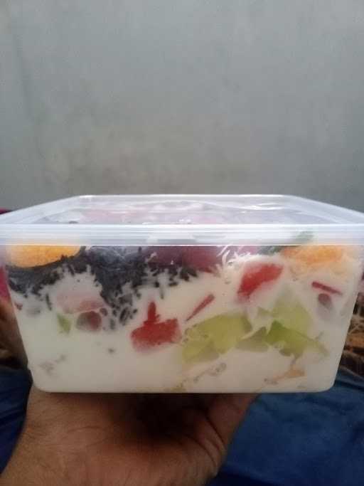 Salbunis (Salad Buah Manis) Kediri 10