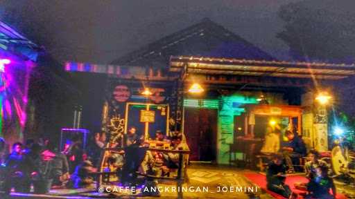 Cafe Angkringan Joemini 8