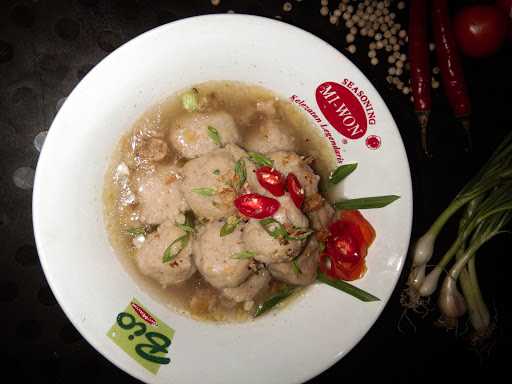 Warung Nikmat Mie Ayam & Bakso 2