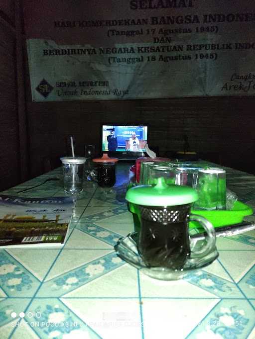 Warung Kopi Cangkrukan Arek Jogja 8