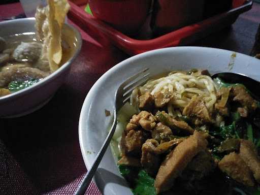 Bakso Komplit Telur Puyuh & Mie Ayam Pak Lux 10