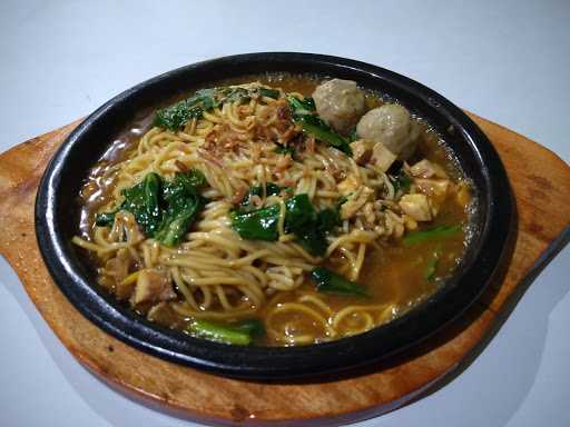 Mie Ayam Bakso Sari Rasa 8