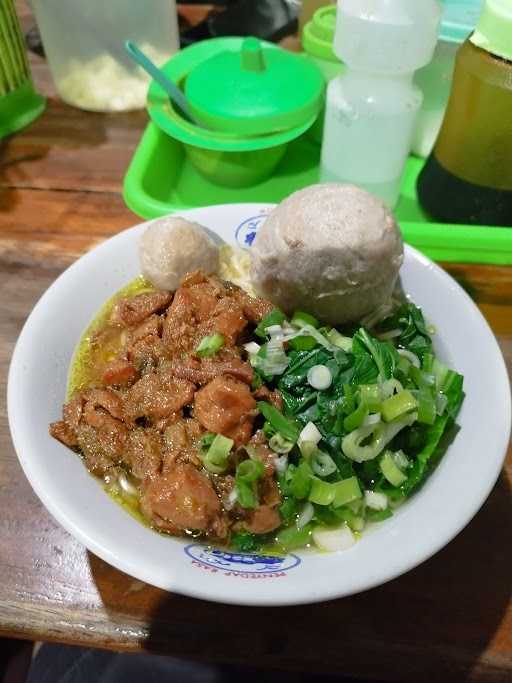 Bakso & Mie Ayam Morena 6