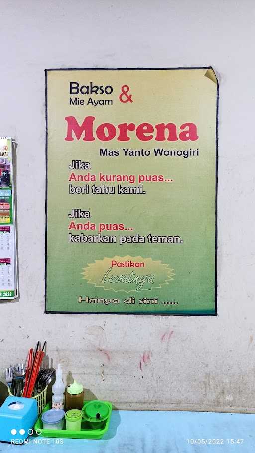 Bakso & Mie Ayam Morena 10