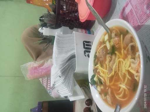 Bakso Sapi Pak Tuk 4