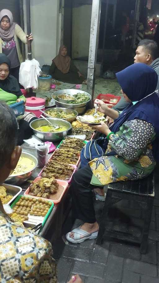 Nasi Pecel Mbak Yaya Mranggen 8