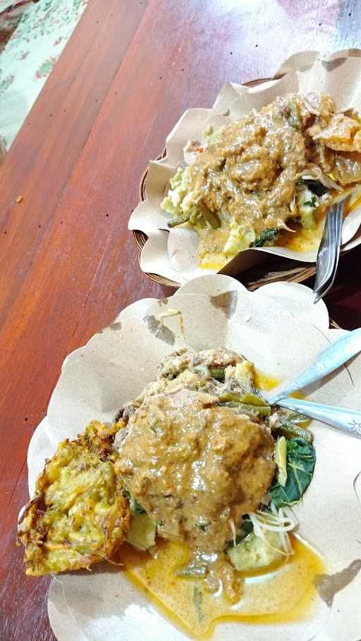 Nasi Pecel Mbak Yaya Mranggen 4