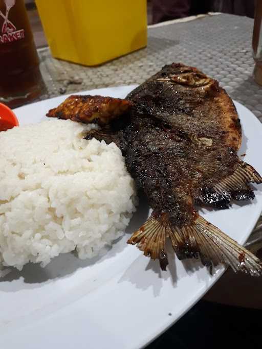 Warung Makan Cahaya 2