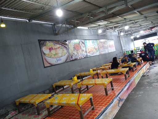 Warung Makan Cahaya 10