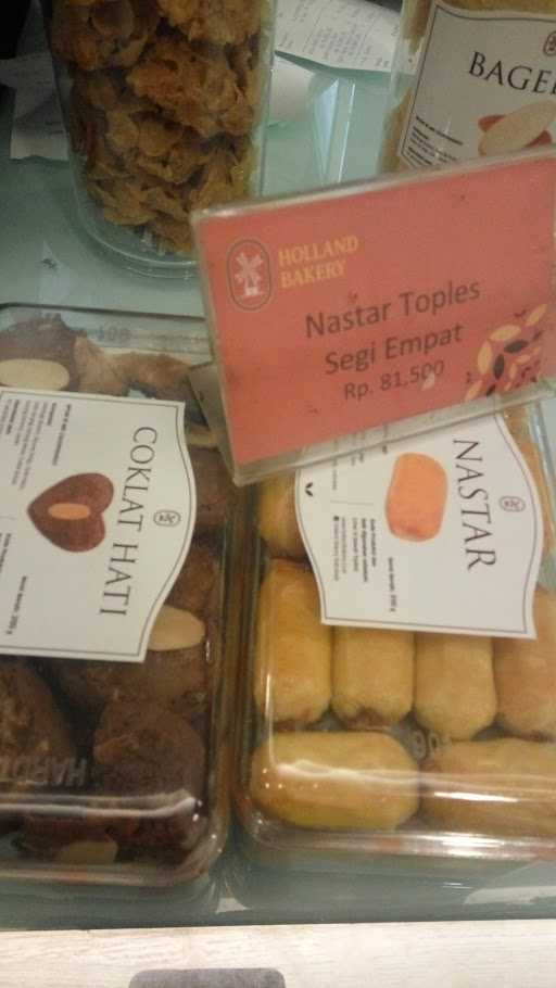 Holland Bakery 7