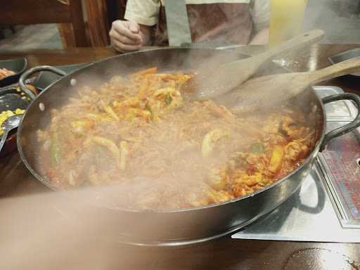 Ahjumma Kitchen 4