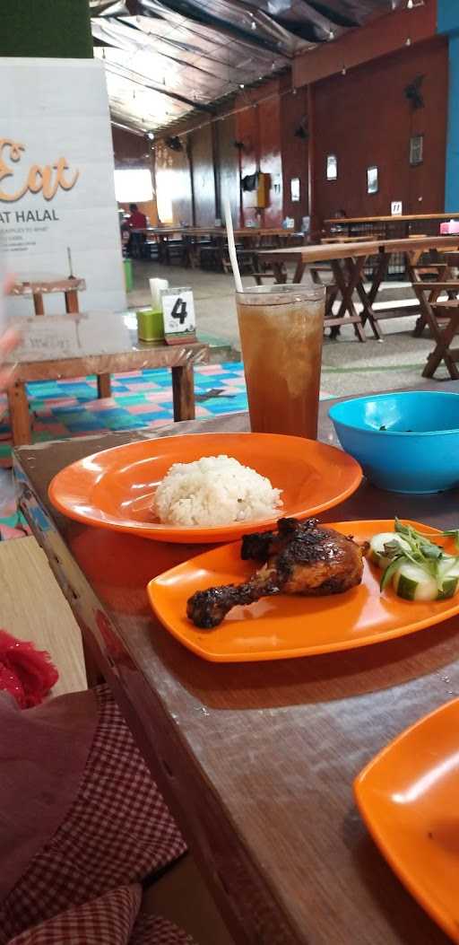 Ayam Bakar Pak 'D' Mulyosari 9