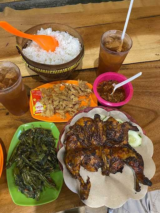 Ayam Bakar Pak 'D' Mulyosari 10