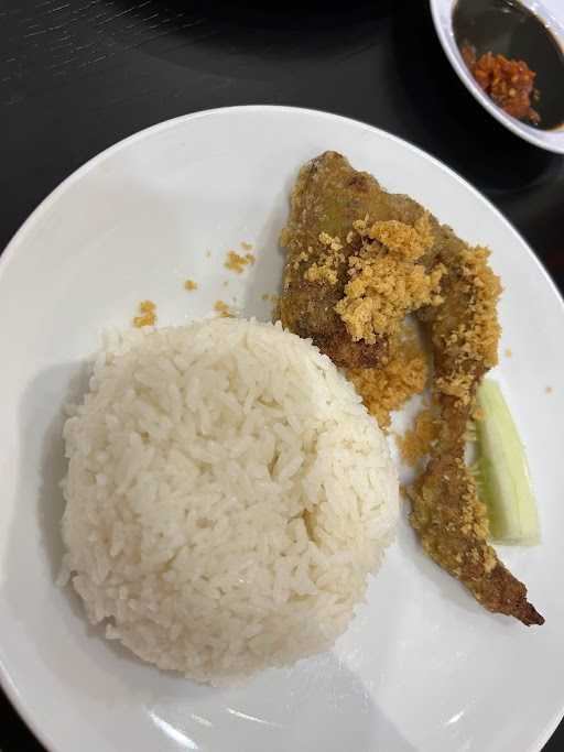 Ayam Goreng Citra Pemuda 7