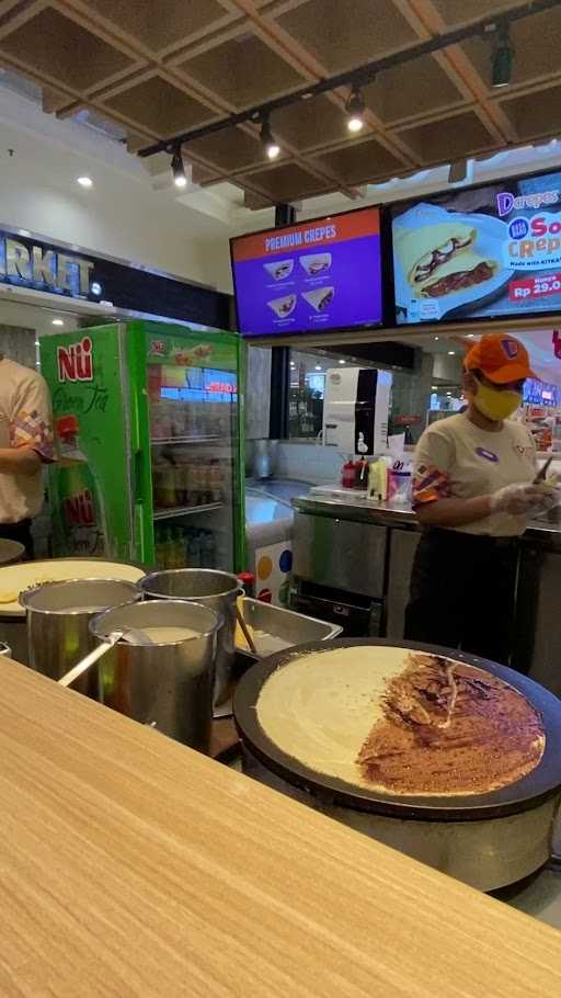 Dcrepes Galaxy Mall 5