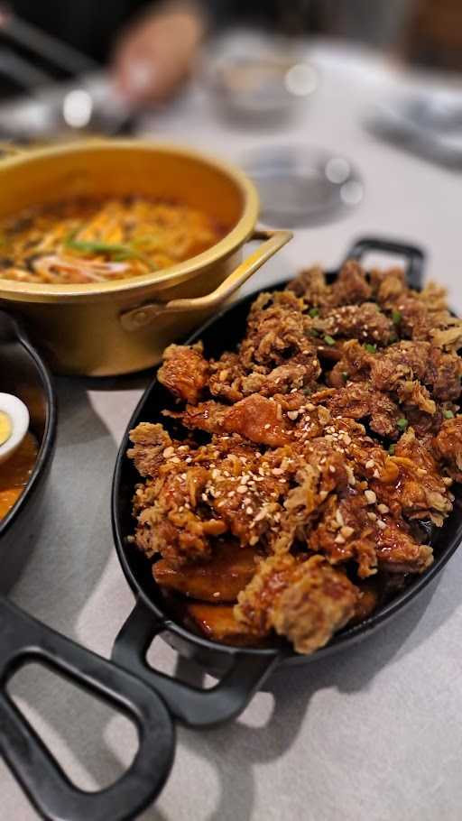 Gachi Korean Cuisine - Kertajaya Indah 3