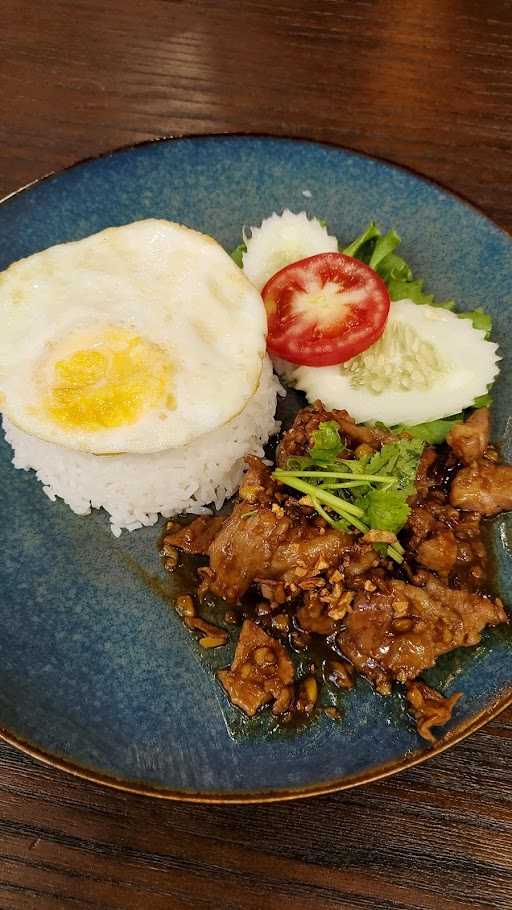 Kin Kao Thai Food Hokky Pakuwon City 5