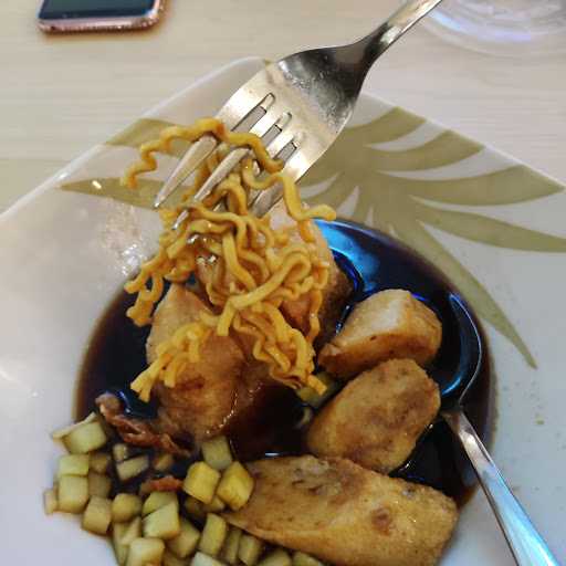 Pempek Palembang Ny. Farina 3