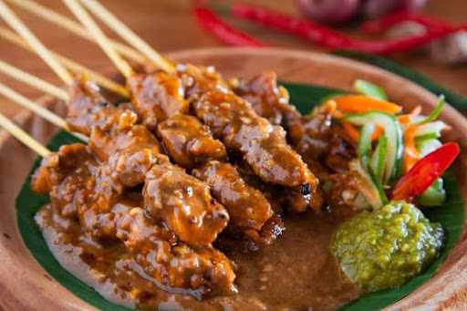 Sate Ayam Pak Topan 1