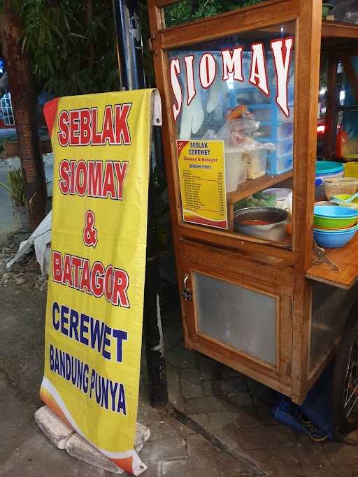 Seblak Siomay & Batagor Cerewet Bandung Punya 4