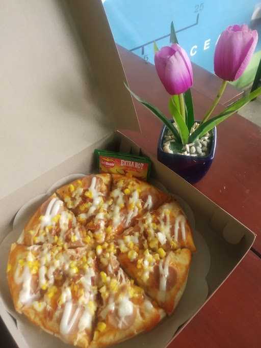 Pizza Cinta Kasih 5