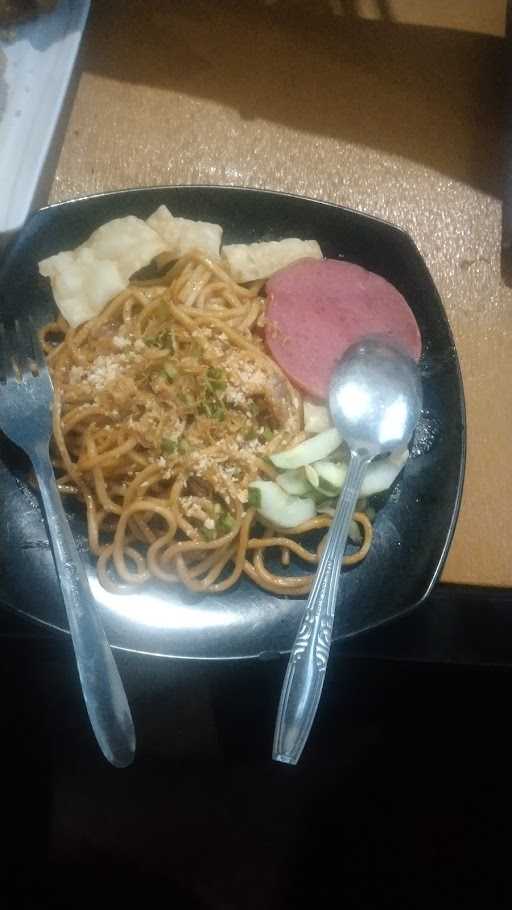 Mie Nyablak 6