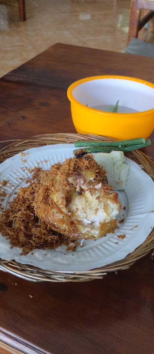 Warung Ayam Laos Bu Endang 1