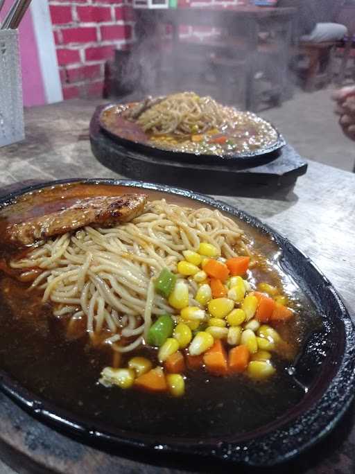 Warung Hot Plate 5